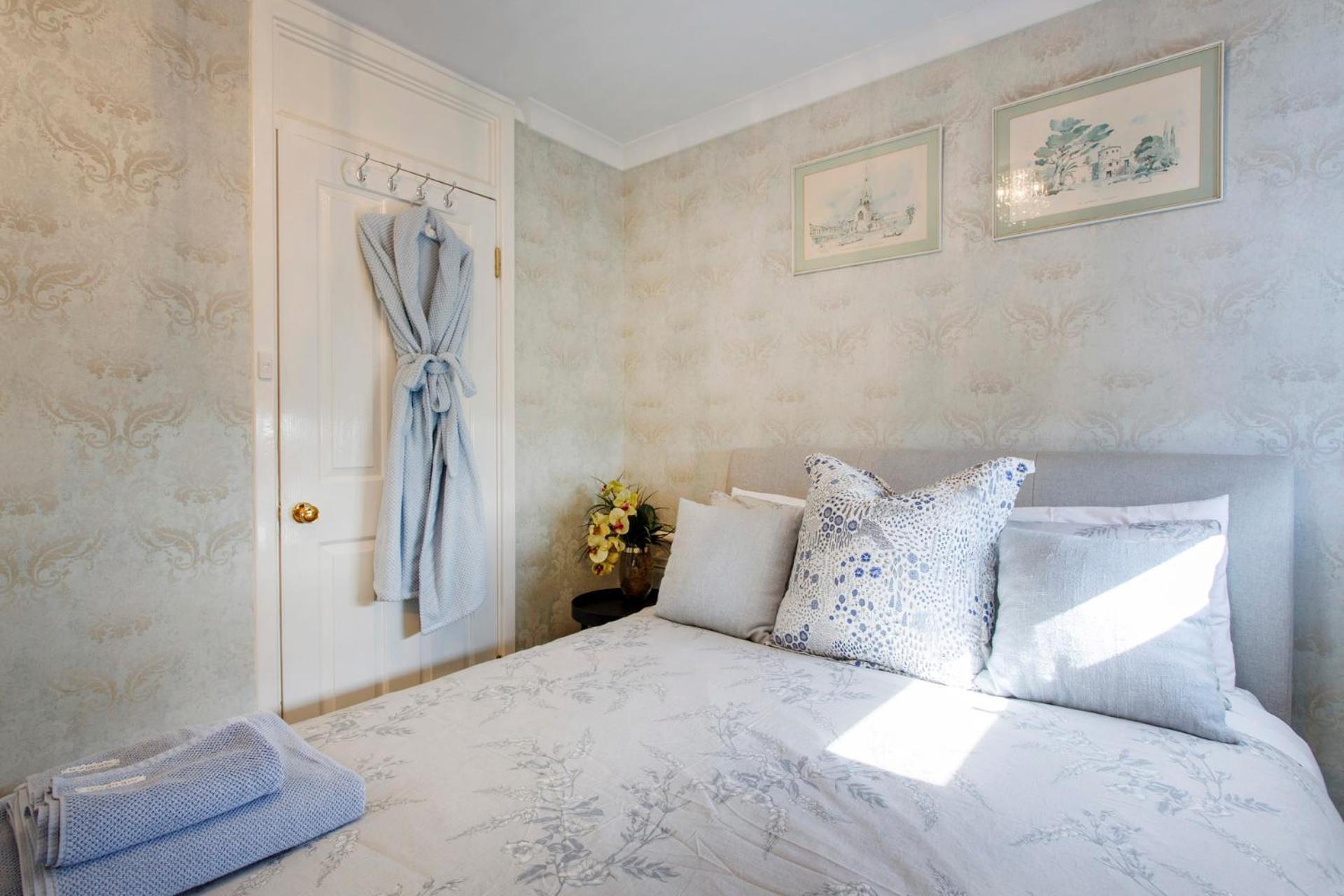 Central Hidden Gem - Fremantle Apartment Bagian luar foto