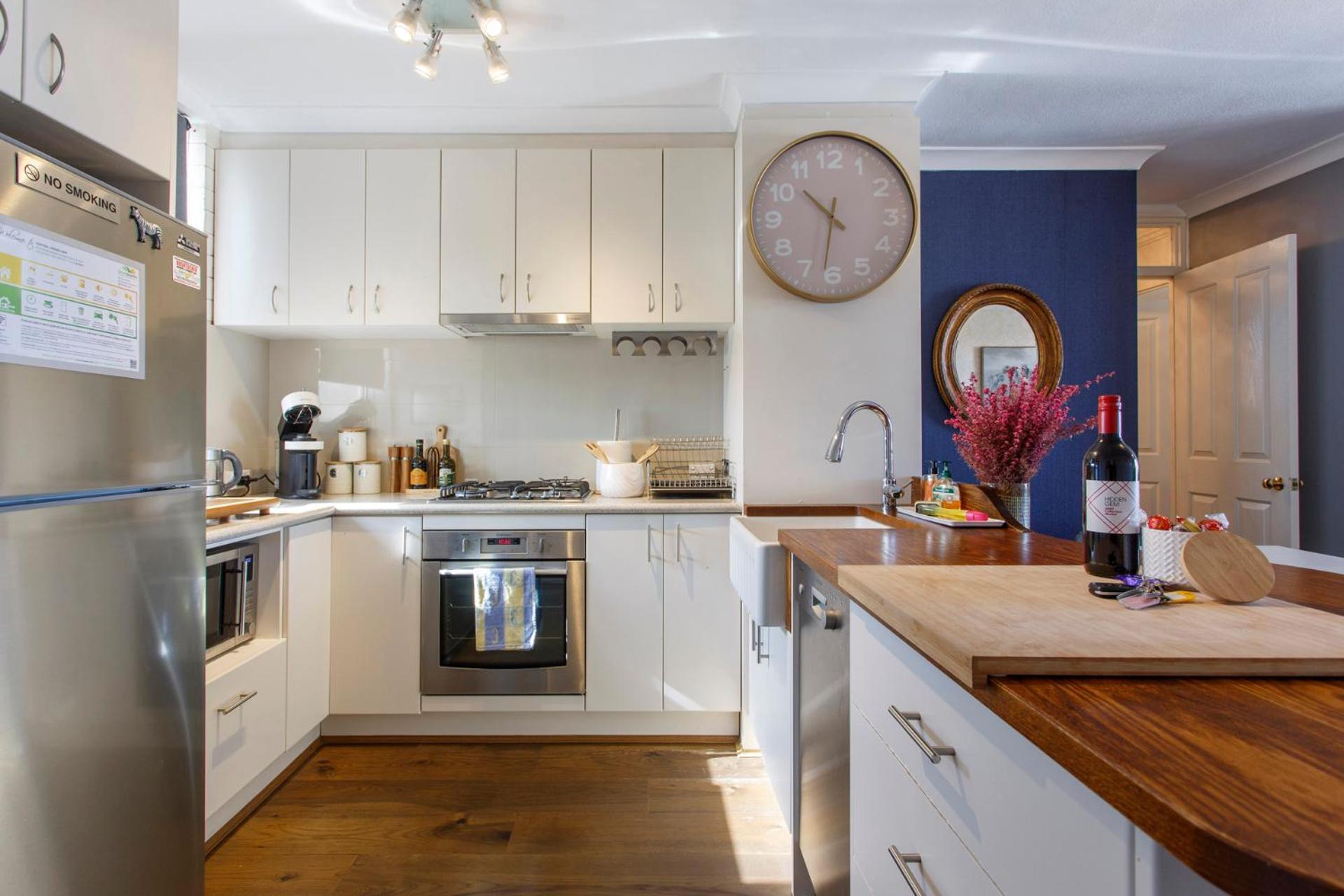 Central Hidden Gem - Fremantle Apartment Bagian luar foto